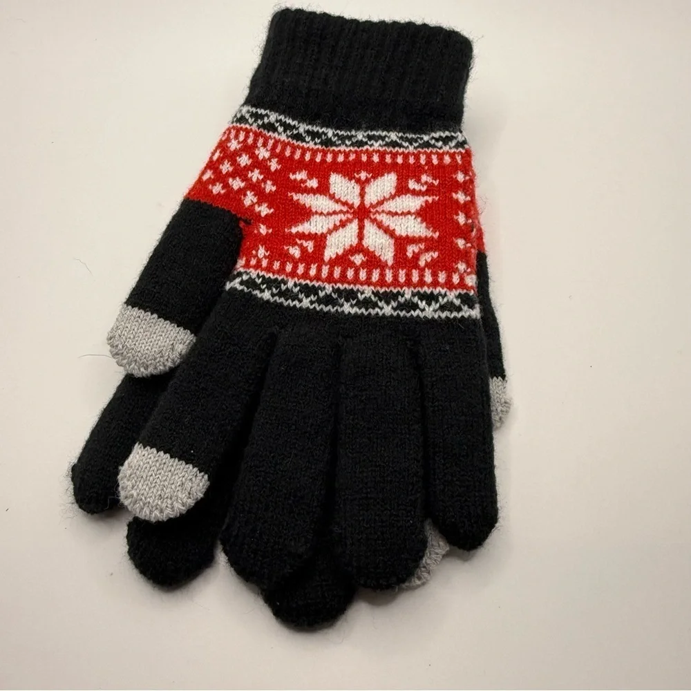 Cabela's Red and Black Knit Gloves